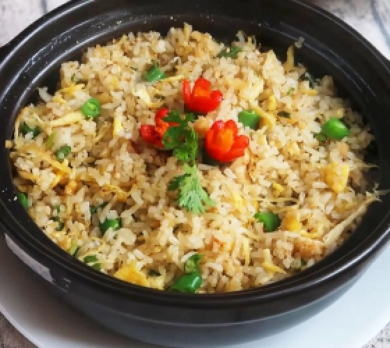 Cơm Chiên Cá Mặn