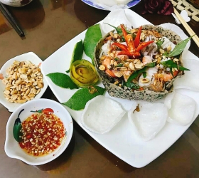 Gỏi Nấm Tuyết Hải Sản